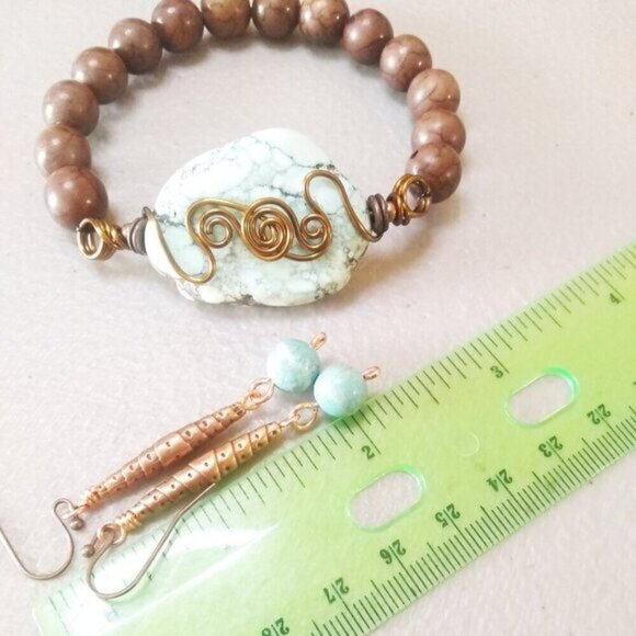 Gift Set: Beaded Bracelet & Earrings ~ Copper & Turquoise Howlite - Southwestern - Picture 12 of 13